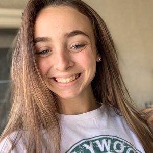 Meet your Posher, Madeline